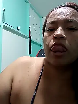 Snapshot of NatalySexxxMilk chatting on October 3, 2025, 5:09 am NatalySexxxMilk online show from October 3, 2025, 5:09 am