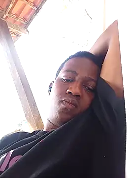 Snapshot of Safadinho2312 chatting on October 16, 2025, 1:19 pm Safadinho2312 online show from October 16, 2025, 1:19 pm