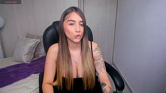 Snapshot of StacyConner chatting on October 23, 2025, 5:11 pm StacyConner online show from October 23, 2025, 5:11 pm