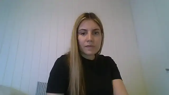 Snapshot of alaanna_new chatting on October 8, 2025, 10:43 pm alaanna new online show from October 8, 2025, 10:43 pm