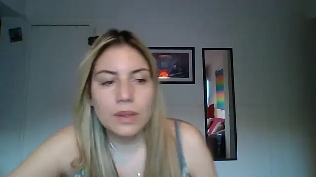 Snapshot of alaanna_new chatting on October 22, 2025, 10:30 pm alaanna new online show from October 22, 2025, 10:30 pm