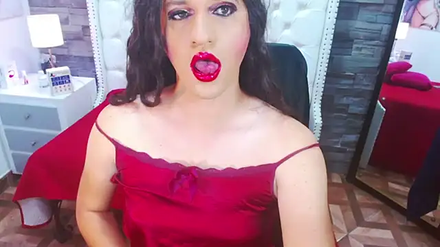 TRINY TS online show from January 24, 2025, 4:17 pm