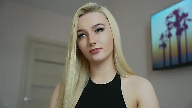 Snapshot of CatchMe1 chatting on February 16, 2026, 7:40 am CatchMe1 online show from February 16, 2026, 7:40 am