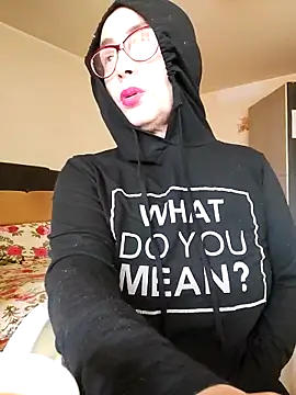 Snapshot of Love_Tina56 chatting on September 20, 2025, 5:12 am Love Tina56 online show from September 20, 2025, 5:12 am