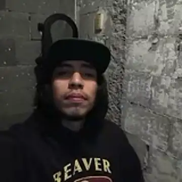 Snapshot of AlexAlejandro13 chatting on January 31, 2026, 7:23 pm AlexAlejandro13 online show from January 31, 2026, 7:23 pm