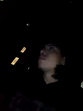 AlexAlejandro13 online show from November 6, 2025, 12:36 am