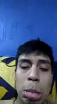 Snapshot of AlexAlejandro13 chatting on December 4, 2024, 10:46 pm AlexAlejandro13 online show from December 4, 2024, 10:46 pm