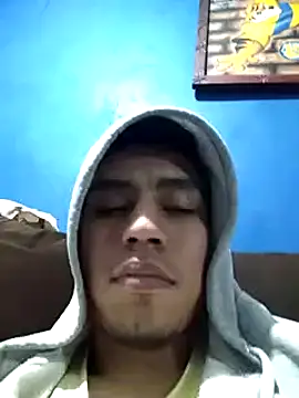 Snapshot of AlexAlejandro13 chatting on December 26, 2024, 4:36 pm AlexAlejandro13 online show from December 26, 2024, 4:36 pm