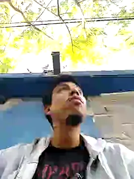 Snapshot of AlexAlejandro13 chatting on February 6, 2025, 11:48 pm AlexAlejandro13 online show from February 6, 2025, 11:48 pm
