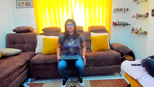 Snapshot of Khalifa_Gold chatting on September 27, 2025, 3:51 pm Khalifa Gold online show from September 27, 2025, 3:51 pm