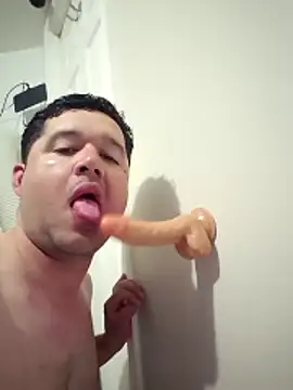DiegoDuke online show from May 13, 2026, 10:28 pm
