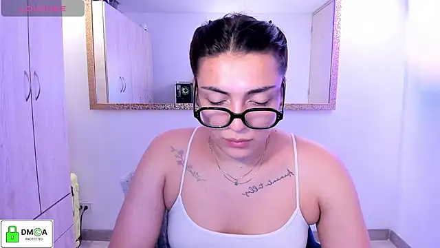 EricaVanderhill online show from July 22, 2026, 9:39 pm
