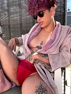 Alicbranca online show from September 22, 2025, 2:23 pm