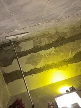 Alicbranca online show from October 9, 2025, 5:19 am