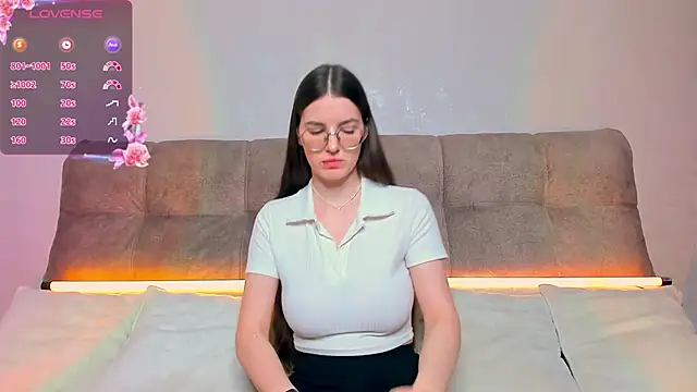 AriellaTesk online show from December 19, 2025, 4:27 am