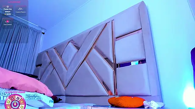 Snapshot of ashelydainii chatting on March 6, 2025, 10:15 pm ashelydainii online show from March 6, 2025, 10:15 pm