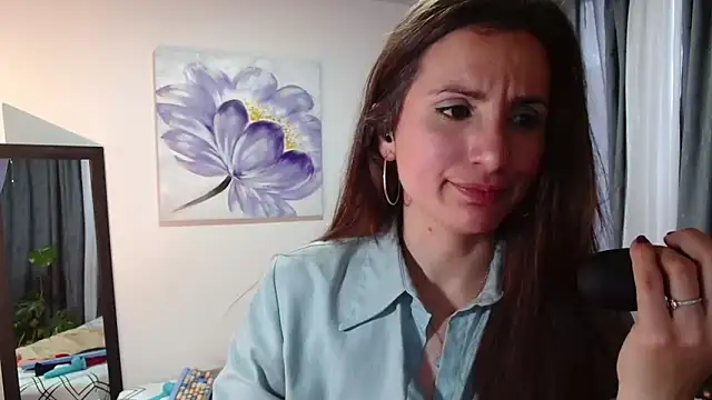 vanessabrown  online show from February 3, 2025, 7:31 pm