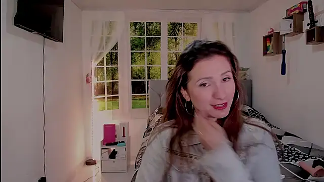 Snapshot of vanessabrown_ chatting on May 17, 2026, 2:50 pm vanessabrown online show from May 17, 2026, 2:50 pm