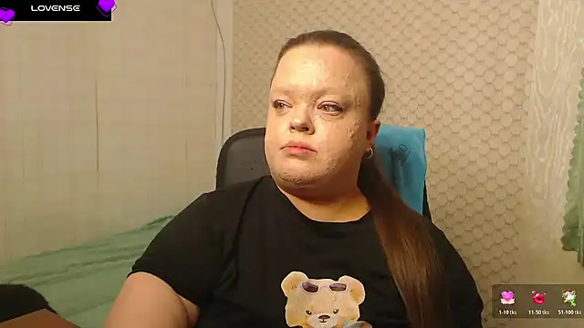 Janiffer MiMi online show from March 31, 2026, 3:58 pm