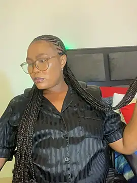 BADFATASS85 online show from February 18, 2025, 4:58 pm