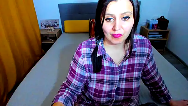 pinupmod online show from April 1, 2026, 6:05 pm