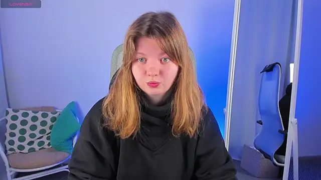 Vivian cutie online show from February 5, 2025, 3:31 pm