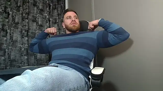 Thori92 online show from February 17, 2026, 6:16 pm