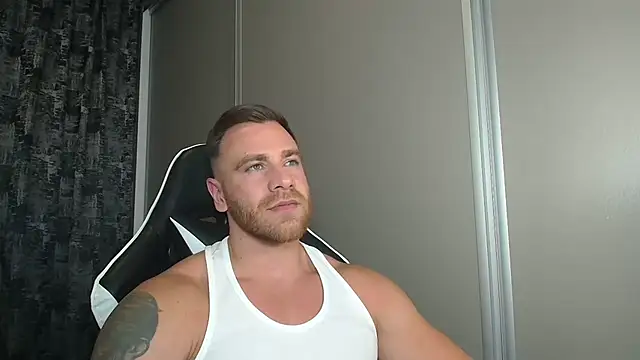 Thori92 online show from July 17, 2026, 8:39 pm