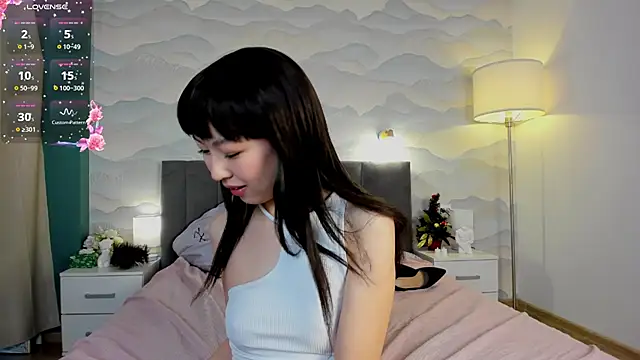 Snapshot of ValeryMur chatting on January 5, 2025, 11:37 am ValeryMur online show from January 5, 2025, 11:37 am