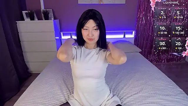 ValeryMur online show from October 3, 2025, 1:01 pm