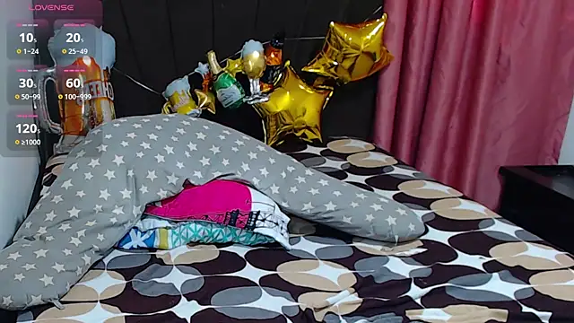 Snapshot of I_am_kim chatting on September 21, 2025, 6:13 pm I am kim online show from September 21, 2025, 6:13 pm