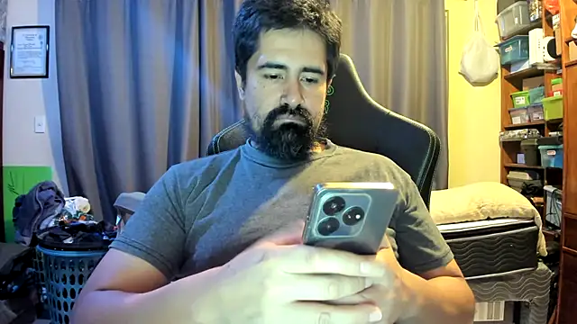 Snapshot of VonDoomdelToro chatting on November 8, 2025, 9:24 am VonDoomdelToro online show from November 8, 2025, 9:24 am