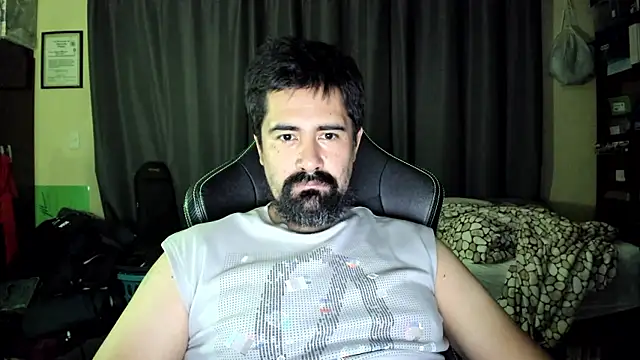 Snapshot of VonDoomdelToro chatting on November 6, 2025, 9:13 am VonDoomdelToro online show from November 6, 2025, 9:13 am