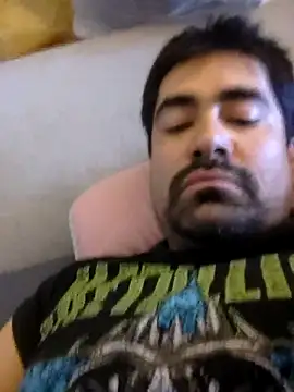 Snapshot of VonDoomdelToro chatting on February 12, 2025, 10:37 pm VonDoomdelToro online show from February 12, 2025, 10:37 pm