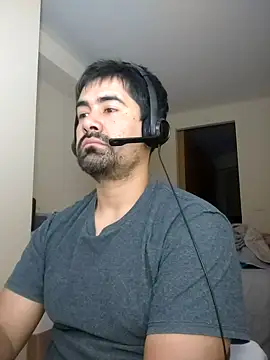 Snapshot of VonDoomdelToro chatting on February 16, 2025, 2:53 am VonDoomdelToro online show from February 16, 2025, 2:53 am