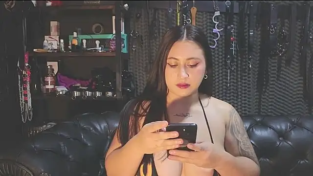 sexhotporn online show from February 19, 2025, 6:22 am