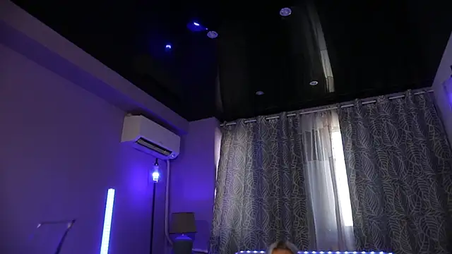 Snapshot of mandypeas chatting on September 19, 2025, 6:39 am mandypeas online show from September 19, 2025, 6:39 am