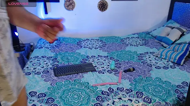 Snapshot of kyobiker chatting on October 3, 2025, 1:31 am kyobiker online show from October 3, 2025, 1:31 am