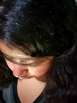 Snapshot of Peach_Girll chatting on October 28, 2025, 10:47 am Peach Girll online show from October 28, 2025, 10:47 am