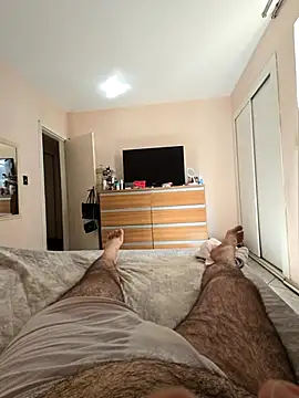 MysterBearMG online show from September 20, 2025, 4:12 pm