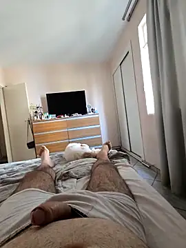 MysterBearMG online show from October 5, 2025, 4:53 pm