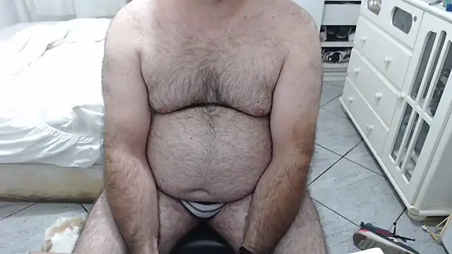 MysterBearMG online show from November 11, 2025, 12:05 am