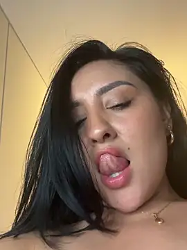 AnushaKumari online show from April 15, 2026, 7:58 pm