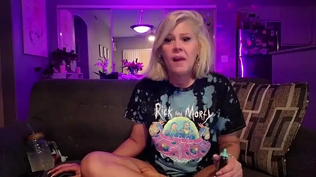 Lexi Shocker online show from February 10, 2026, 4:22 am