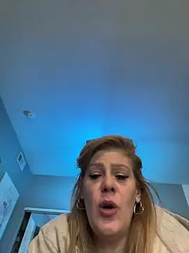Snapshot of Lexi_Shocker chatting on March 20, 2025, 7:57 pm Lexi Shocker online show from March 20, 2025, 7:57 pm