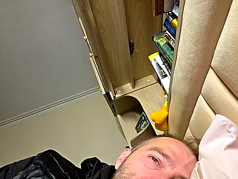 Snapshot of theSmallest-dick chatting on October 18, 2025, 10:56 pm theSmallest-dick online show from October 18, 2025, 10:56 pm