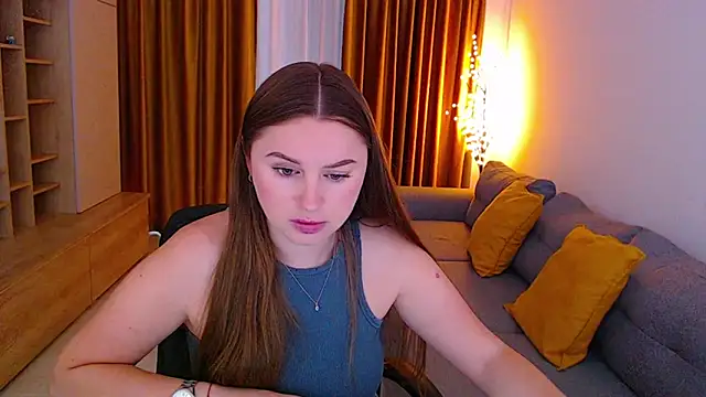  Mia Adams online show from May 12, 2026, 9:26 am
