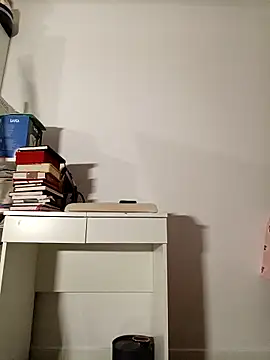 amanda-hornySeduction online show from April 16, 2026, 5:19 am