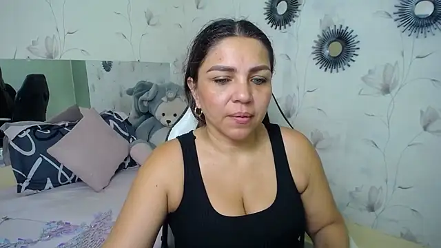 Snapshot of cum_bigass chatting on October 18, 2025, 11:56 am cum bigass online show from October 18, 2025, 11:56 am