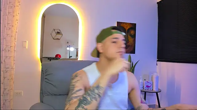 Snapshot of alejandro_calderon1 chatting on February 3, 2026, 3:26 am alejandro calderon1 online show from February 3, 2026, 3:26 am